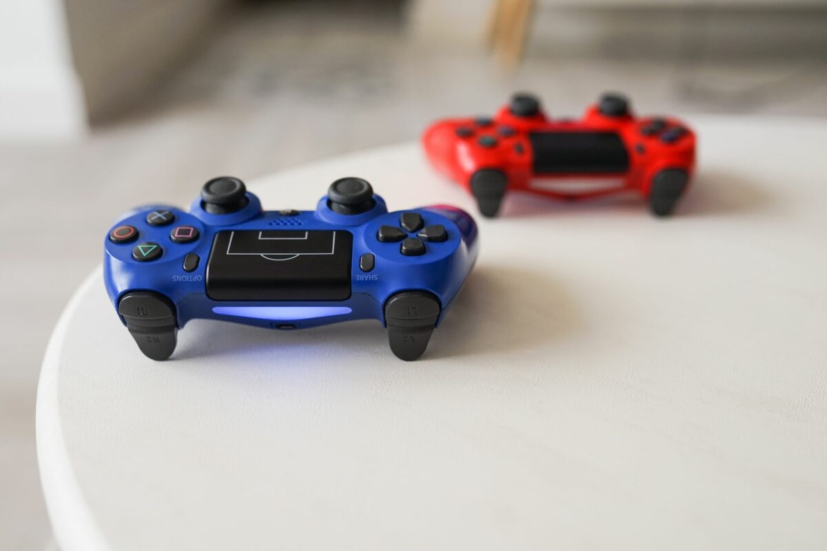 PlayStation : ce qui arrive en octobre 2026 (Ghost of Yōtei, PS Plus, Phantom Blade Zero)