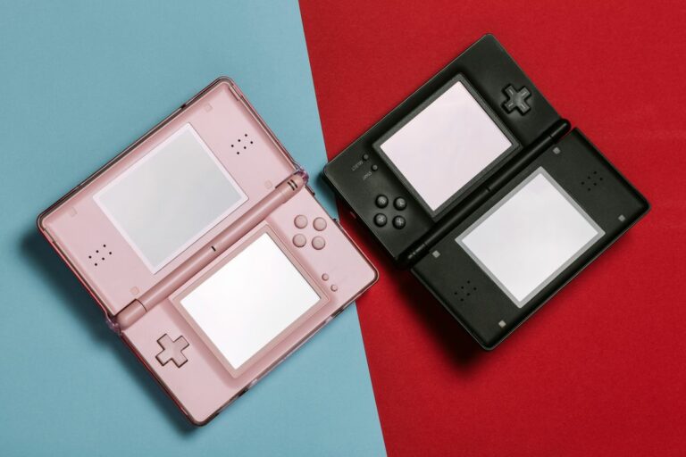 Azahar coupe le support officiel des consoles Anbernic, la RG DDS en première ligne